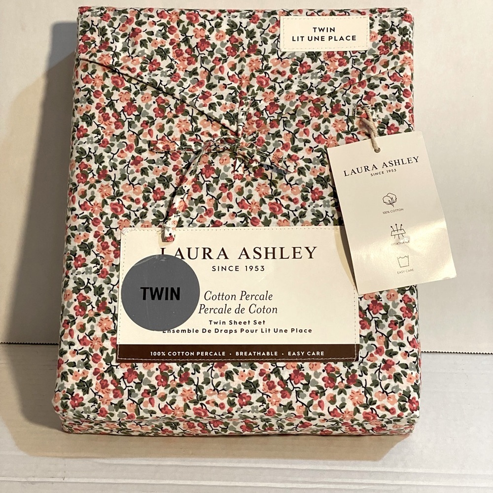 Laura Ashley EMOGENE Red Green White Floral Cotton Percale TWIN Sheet Set 3 pc - Picture 8 of 9